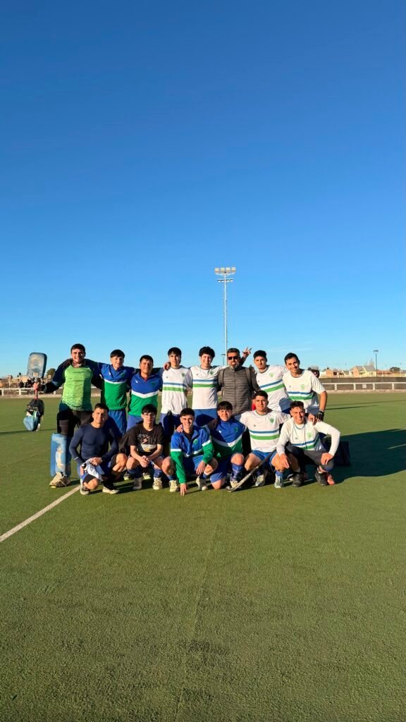 HUINCUL HOCKEY SUMÓ EXPERIENCIA Y FESTEJÓ EN LOS SHOOT OUTS