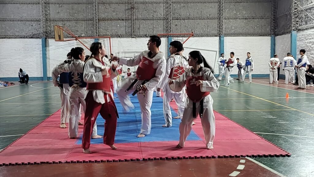EL GIMNASIO DEL BARRIO PROGRESO Y SU OFERTA DEPORTIVA PARA TODAS LAS EDADES