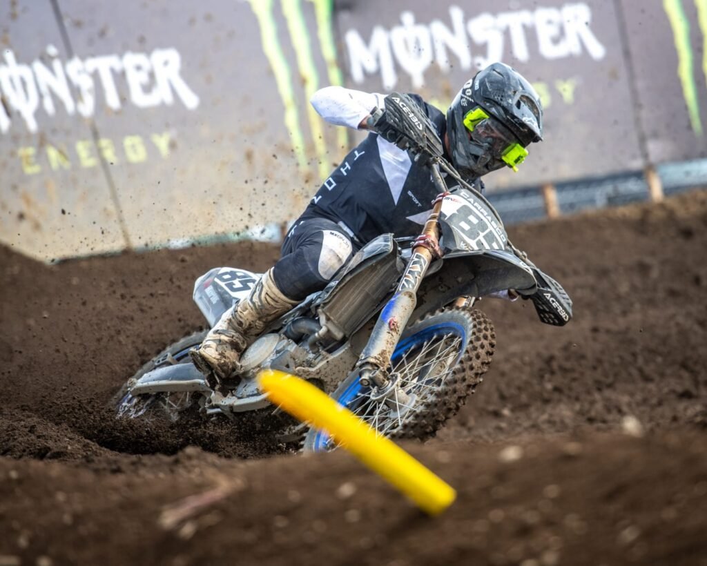 CUTRAL CO DIJO PRESENTE EN EL ARGENTINO DE MOTOCROSS