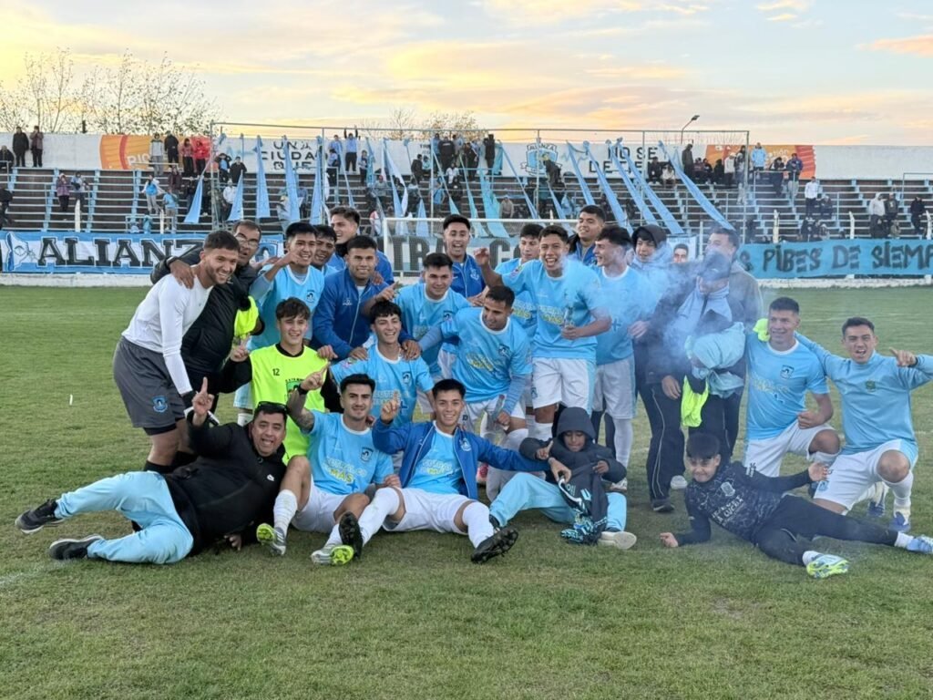 ALIANZA SE QUEDÓ CON EL CLÁSICO Y SE AFIANZA EN LA CIMA