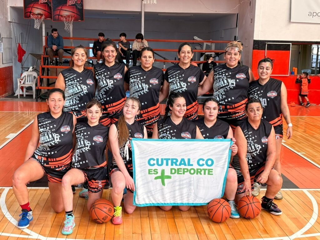CUTRAL CO DEBUTÓ EN LA LIGA DE LA COMARCA FEMENINA